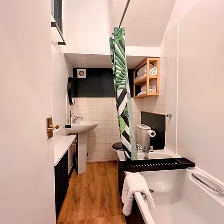 Innit Bloom - Triple Studio Brighton Exterior photo